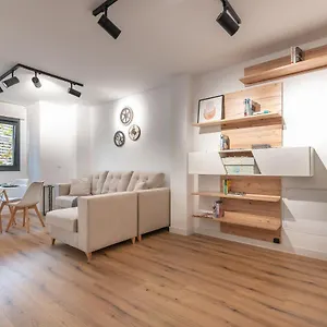 https://apt-apartamento-casiopea.bilbaohotelsspain.com